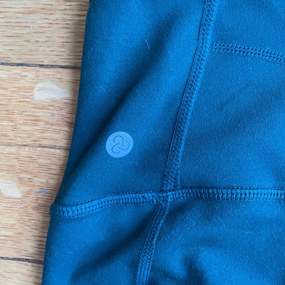 Zella live in high waist green leggings XS - Picture 5 of 7